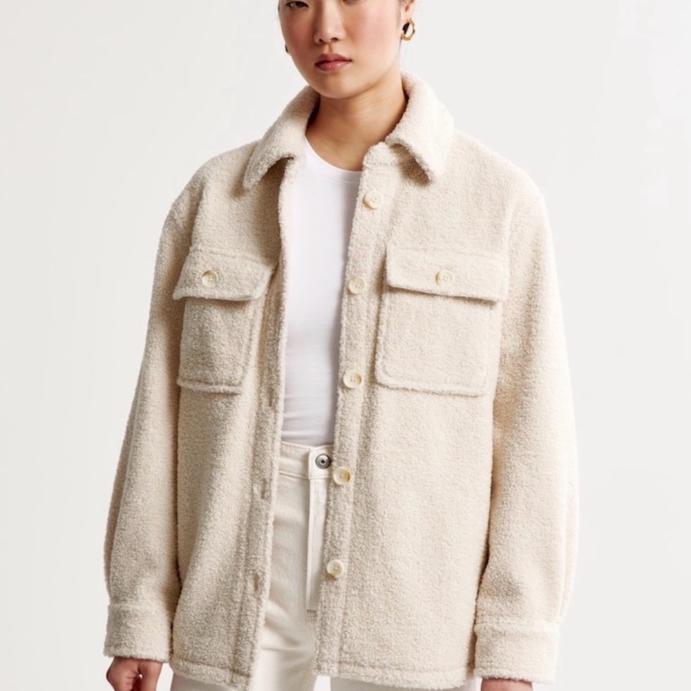 Abercombie Cream Sherpa Shacket Jacket Medium